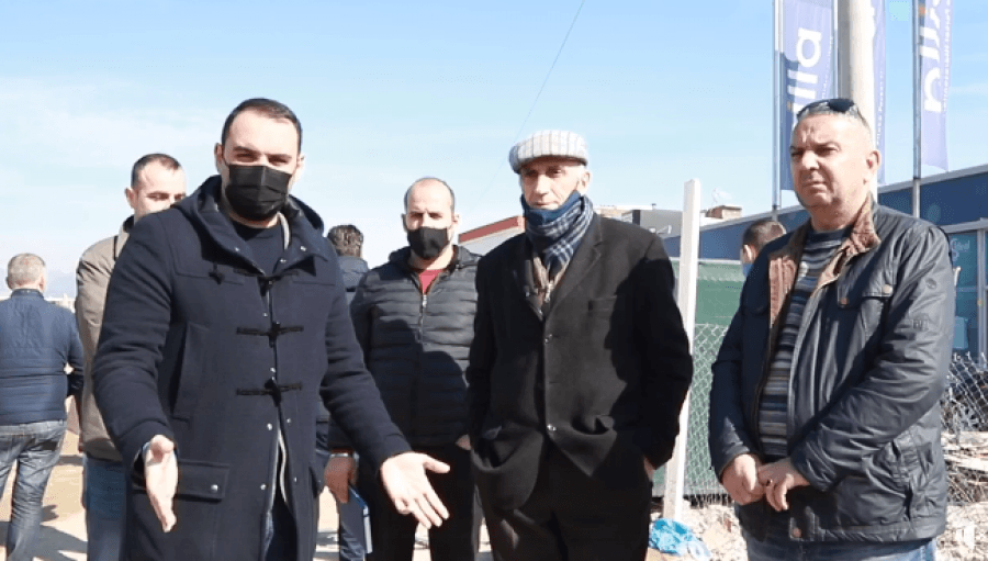 “I prishën banesën 3-katëshe”, Këlliçi: E jashtëligjshme! Gjashtë kurora të familjes Billa mes katër rrugëve