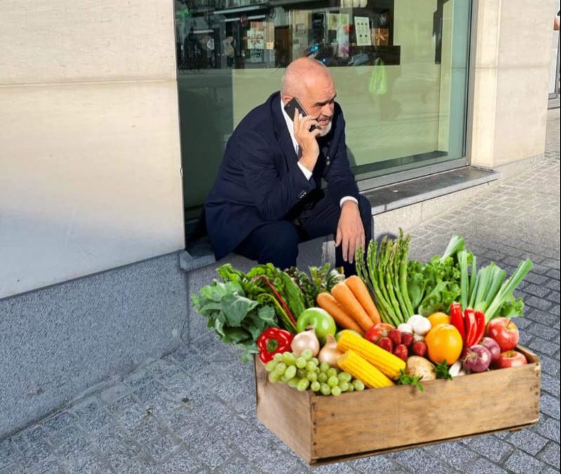 Fotoja e Ramës nga Brukseli, plasin memet në rrjetet sociale
