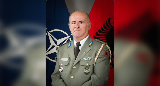 Gjenerali Piro Ahmetaj dorëhiqet nga detyra e këshilltarit të PD-së:  Mbetem USHTAR i vlerave të së djathtës