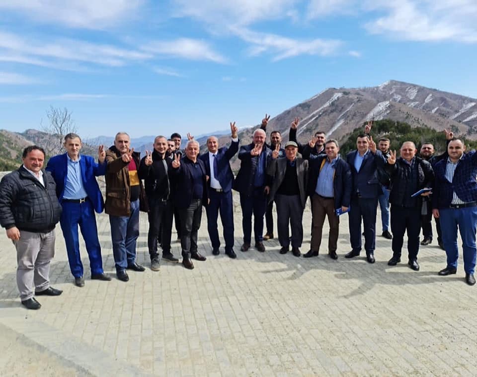 Nga Kryeziu, kandidati Hasani lëshon thirrjen për pjesëmarrje masive në votime: “Rilindja“ duhet shkërmoqur me votë plebishitare, së bashku do ia dalim çdo sfide që na pret përpara