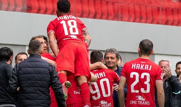 Partizani mposht Kukësin dhe kap kreun, Tirana “trondit” Teutën dhe e zbret në vendin e 3-të!