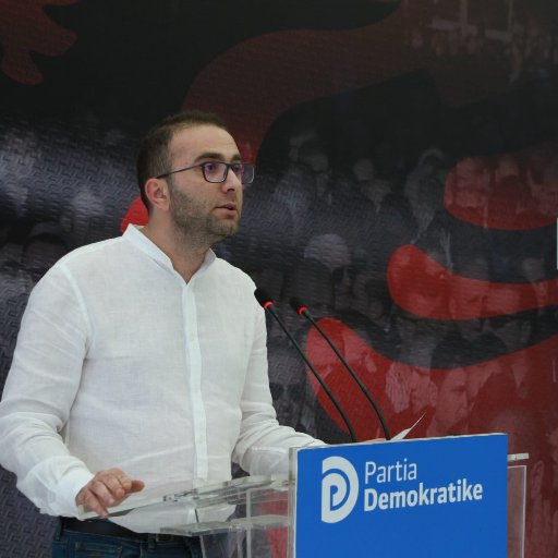 Gazment Bardhi i liston të gjithë me emra, kush janë ‘Banda e Rilindjes’ që po kryen krime zgjedhore në Elbasan