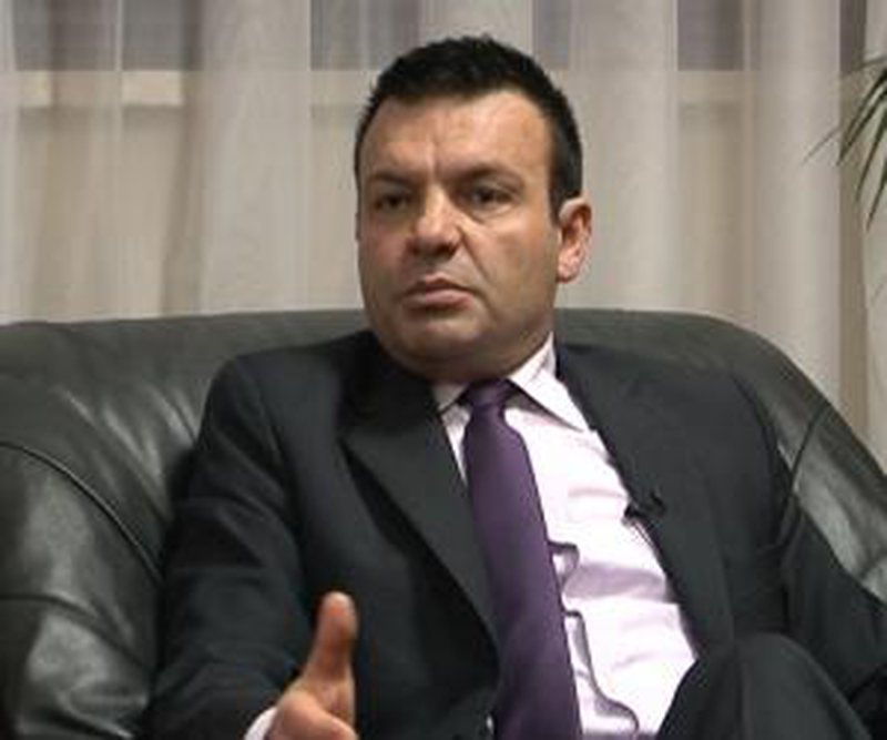 Konservatorizmi i Berishës si Ligji 7501 pro-Pronave! – Nga Artur Roshi