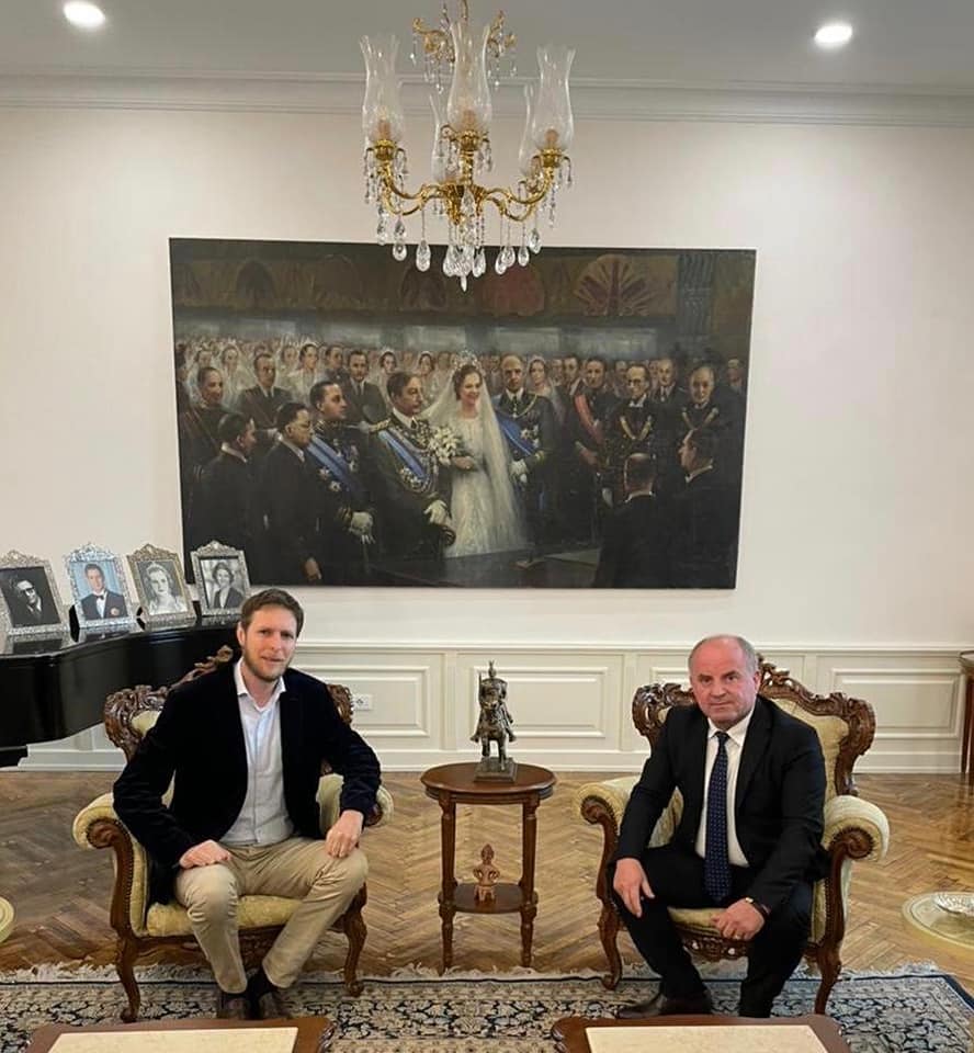 Lartmadhëria e tij, Princ Leka II uron kryetarin Shpëtim Axhamin për rizgjedhjen në krye të Legalistëve