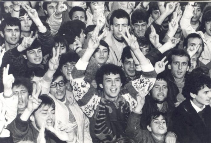8 Dhjetori, Dita Kombëtare e Rinisë në nder të studentëve të Dhjetorit ‘90