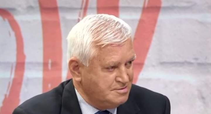 Falangat e komunizmit paradë me foton e diktatorit, ambasadorja Juri Kim hesht!