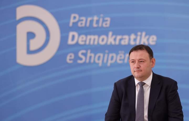 Në vend të një urimi për PD! – Nga Endri Hasa