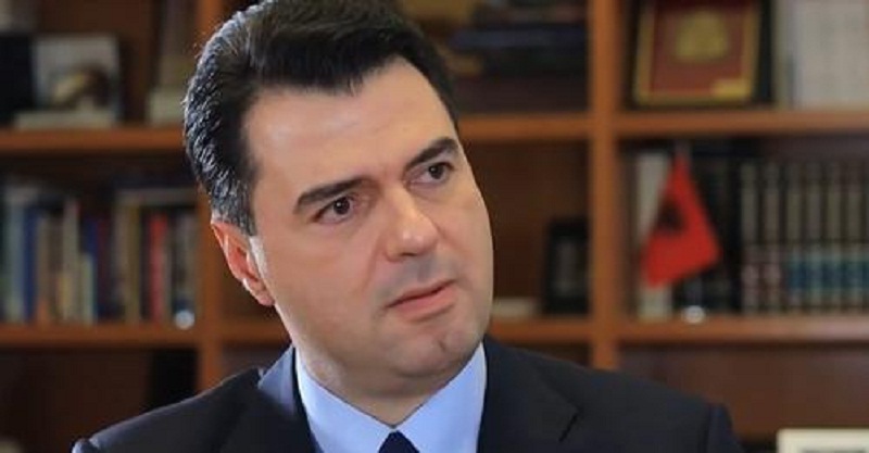 Lulzim Basha i bindur: Delegatët kanë firmosur masivisht për 18 dhjetorin! Të bashkohemi kundër Edi Ramës!