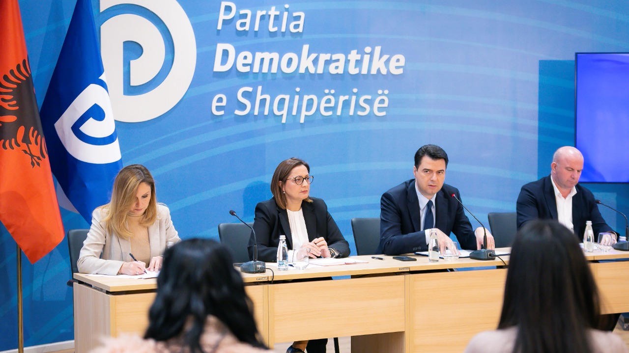 E plotë – Pyetje përgjigjet e Bashës me gazetarët në konferencë