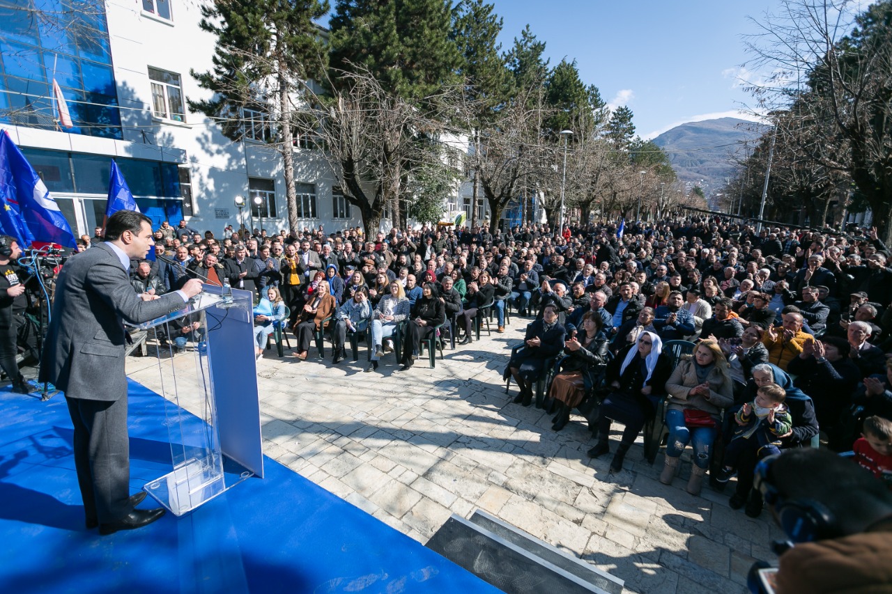 “Dibranët e mençur, të fortë e patriotë, me 6 mars do votojnë PD dhe Luan Hakën”