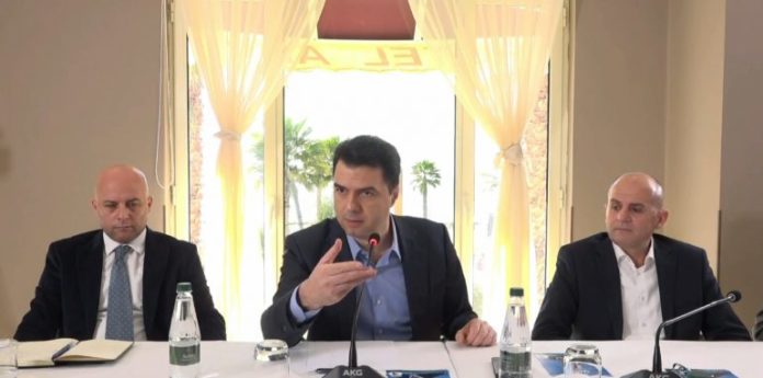 Basha me përfaqësues të biznesit durrsak: Luan Hoti një vizion për ti kthyer Durrësin qytetarëve