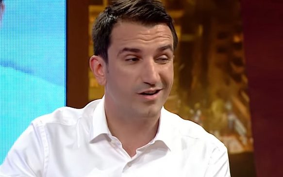 Një palaço në trojet tona!