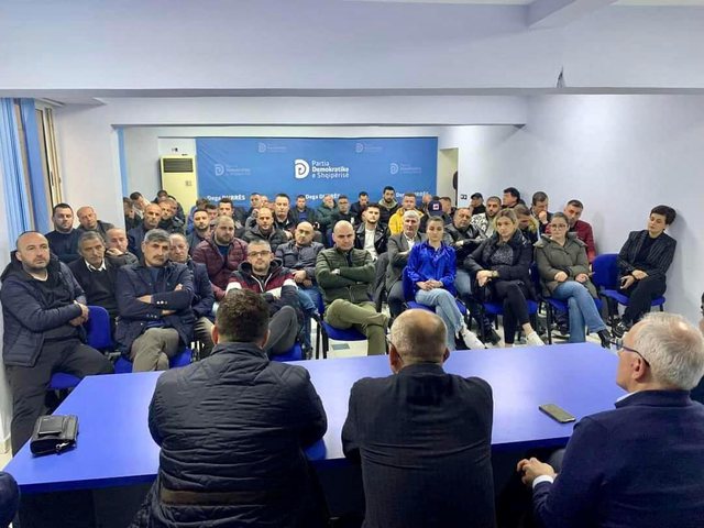 “Ribashkimi”, PD e Durrësit nis takimet në bazë: Larg të shkuarës dhe frymës përçarëse