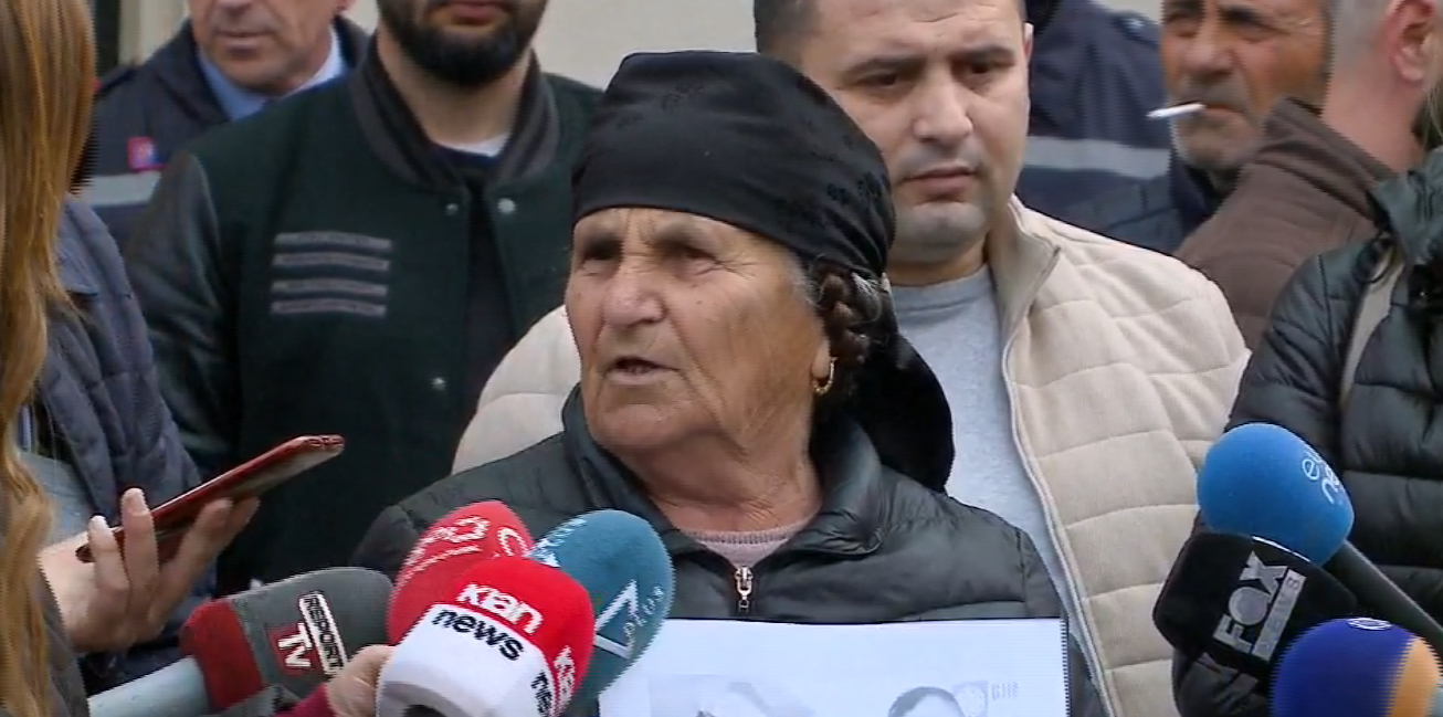 “Shtëpia, gruaja dhe arma, nuk lëshohen kurrë!”, nënë Liza sqaron incidentin kur u përzu nga protesta te Kryeministria