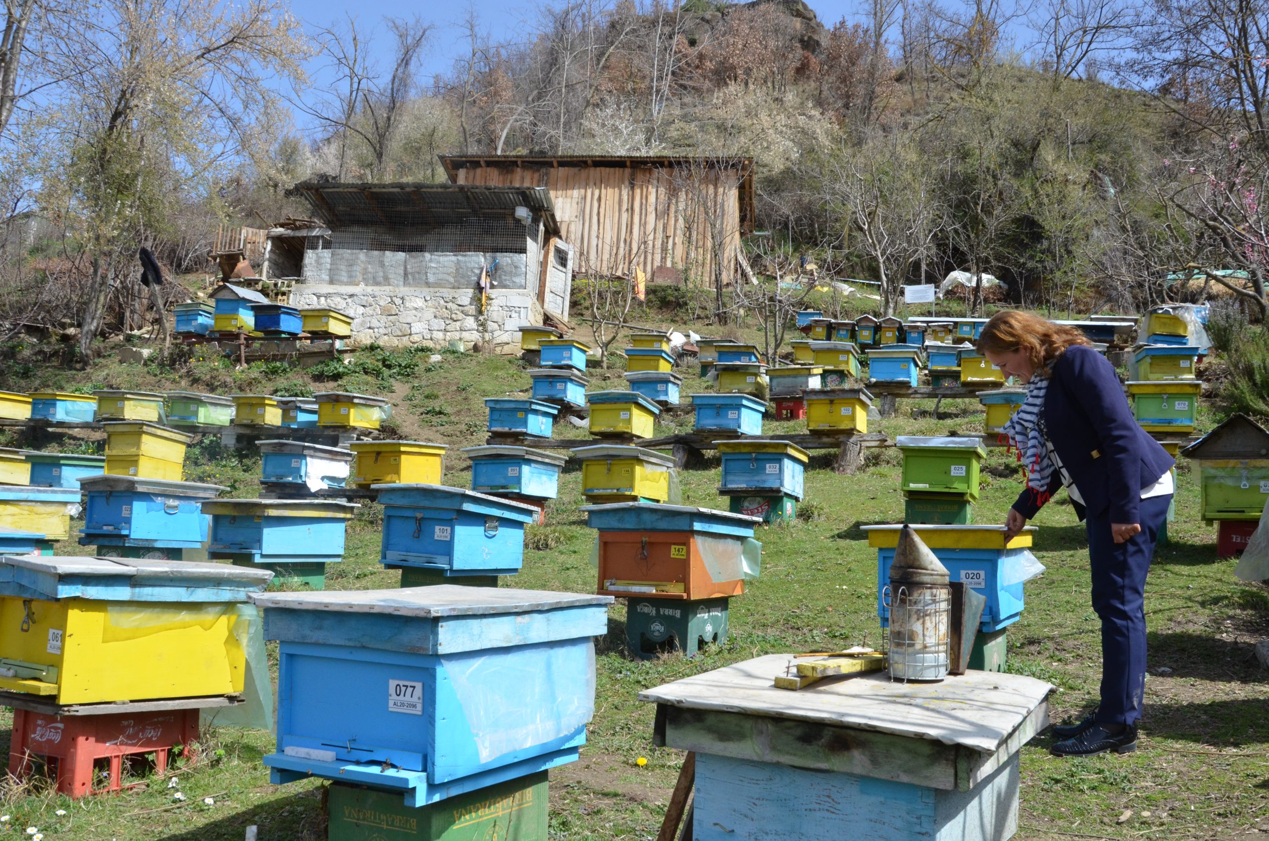Floreta, “Bleta Punëtore” që mban familjen