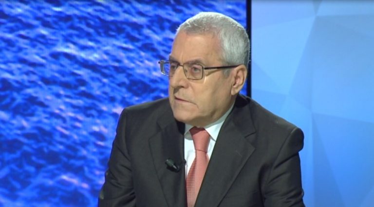 Përse nuk ka mësues të pasur? – nga Shaban Murati