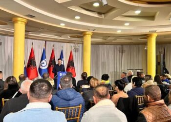 “I injoruat thirrjet për përçarje, nuk u bëtë pjesë të konfliktit”/ Basha: Betejën nuk e bëjmë për veten tonë, por…