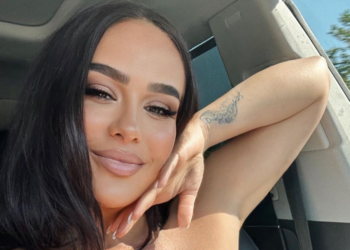 FOTO/ Xhensila Myrtezaj tregon me kë u zgjua këtë Shën Valentin: Mëngjes dashurie…