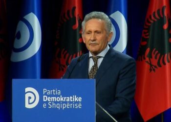 9 mars ‘97/ Thirrja “profetike” e Rexhep Ukës: Shqipëria nuk është çiflig i dikujt, por vatan i të gjithëve!