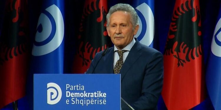 9 mars ‘97/ Thirrja “profetike” e Rexhep Ukës: Shqipëria nuk është çiflig i dikujt, por vatan i të gjithëve!