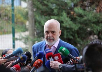 Rama mbledh të shtunën në Shkodër, kryebashkiakët dhe qeverinë