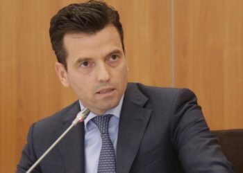 Agron Shehaj: Rama po përfiton politikisht dhe ekonomikisht nga dhënia e Sazanit, ka dyshime të forta se…