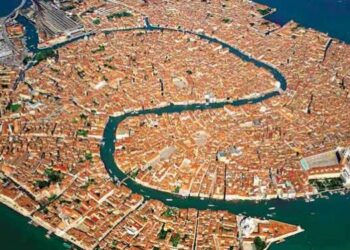 Njihuni me misteret dhe legjendat e Venecias, qytetit që ka lindur mesditën e 25 marsit të vitit 421