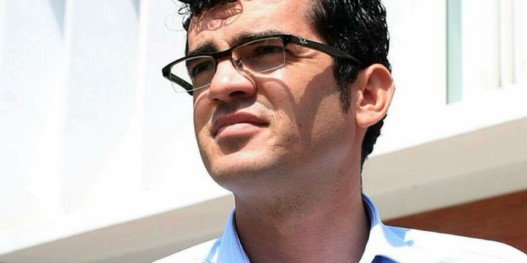 OPINION nga Namir Lapardhaja: Edi Rama, sistemi korruptiv dhe kumbullat prapa kurrizit