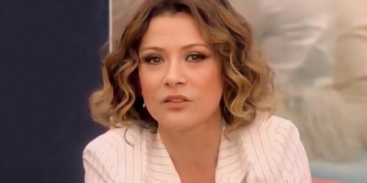 Zbulohet EMRI/ Merr fund dilema! Del dokumenti, ky është bashkëshorti i Egla Cenos (Foto)