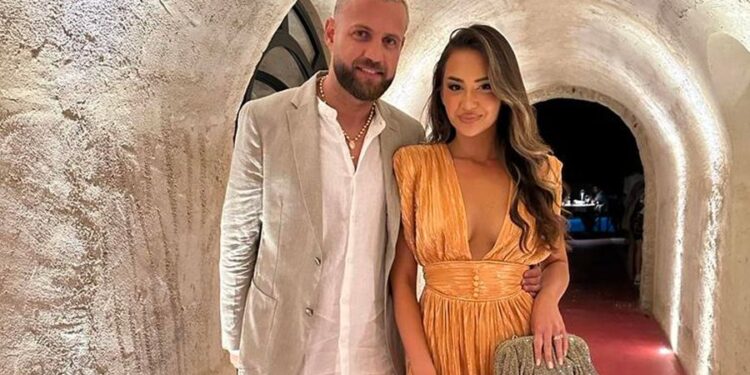 Habit Kiara Tito: Luizi nuk fle më me mua, zbulohet arsyeja