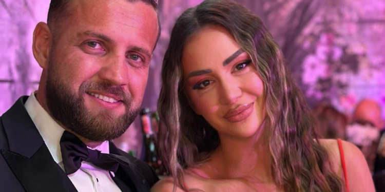 “Nuk do ja fal Luizit”!/ Çfarë ndodhi? Këngëtari ‘shantazhon’ Kiarën: Po e nxorre atë video…