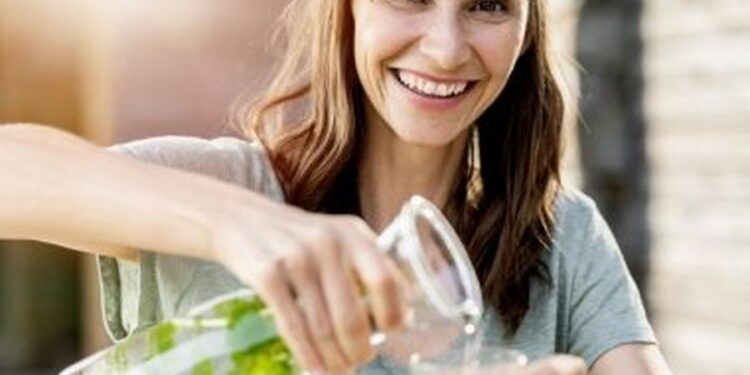 Gjashtë mënyra natyrale për të pastruar trupin në pranverë