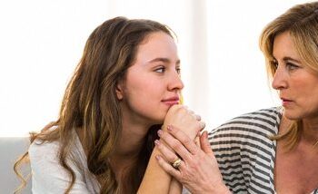 Dy fraza që s’duhet t’ia thoni kurrë fëmijëve!