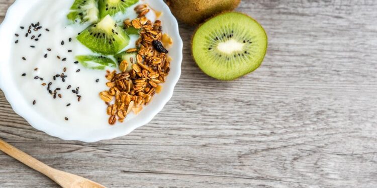 Dëshironi të humbisni peshë? Konsumoni këto dy lloj ushqimesh