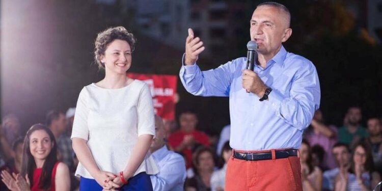 Rezultatet e konventës/ Ilir Meta zgjidhet president i Partisë së Lirisë, Erisa Xhixho bëhet zv. Presidente