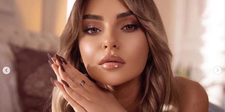 WOW! Rreperi i njohur botëror ndjek Kidën në Instagram. Ja për kë bëhet fjalë (Foto)