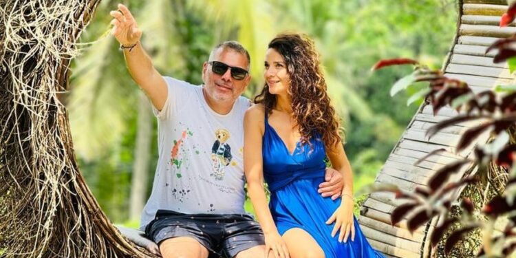 “Kështu e bëjmë ne,…”, Diola Dosti zbulon surprizën romantike nga partneri (FOTO)