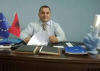 Bujar Vreto denoncon Bashkinë Librazhd: 30% rritje e çmimit të ujit, Turp!