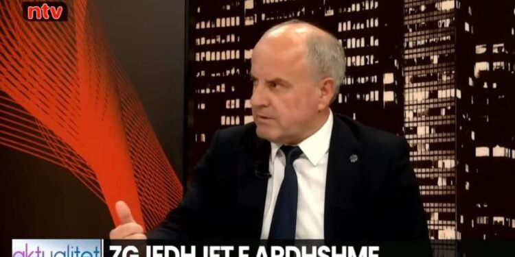 INTERVISTA/ Kreu legalist Axhami: Po punojmë për një program dinjitoz, jemi alternativë e djathtë me platformë konkrete dhe bindëse!