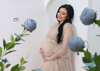 Moderatorja shqiptare bëhet nënë për herë të dytë, ndan FOTON e ëmbël: Dy çunat e mi!