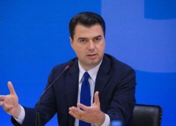 Basha reagon pas takimit të Ramës me shqiptarët në Greqi: Ekskursion i shtrenjtë i kryeministrit që shpopulloi vendin
