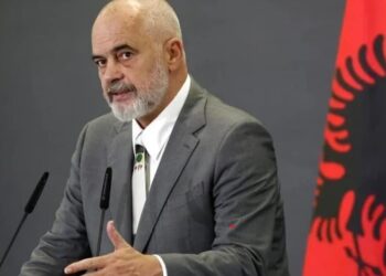 REAGIMET E FORTA TË MEDIAS GREKE/ “Ekonomia greke nuk mund të ekzistojë pa atë shqiptare”, media greke: Rama provokon sërish Athinën!