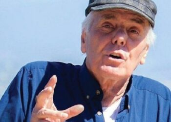 Edison Ypi: Ka ardhur koha e thithjes së gishtit të mesit