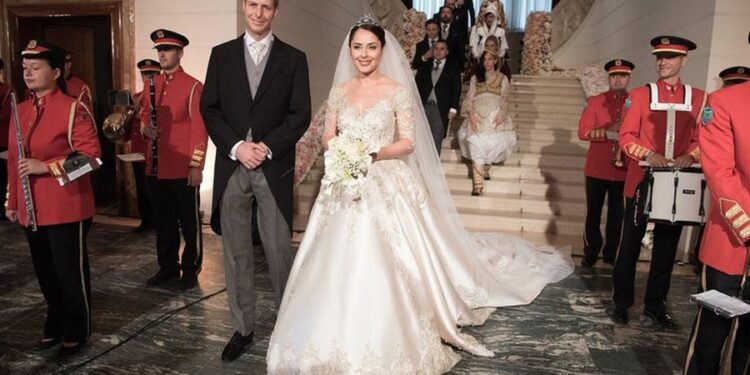 Mbyllen hetimet për çiftin mbretëror! Çfarë veprash penale rëndojnë mbi Princ Lekën, Elia Zaharian dhe babanë e saj