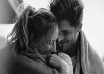 Zbuloni tre përfitimet shëndetësore që vijnë nga aktiviteti seks*ual