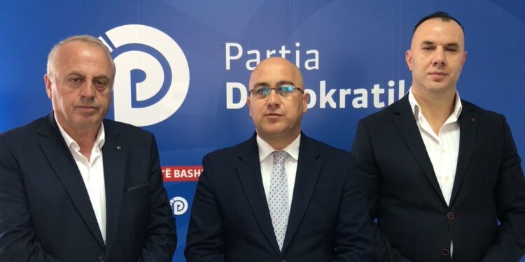 Pas kthimit të Vulës, PD Elbasan thirrje demokratëve për bashkim: Armiku i vetëm, Edi Rama