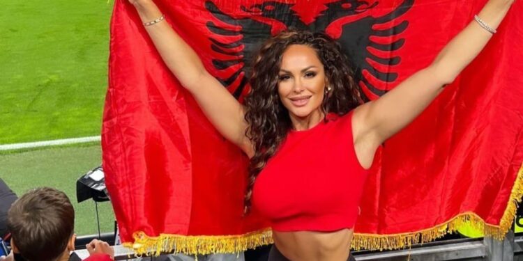 “Asanin e kisha marrë për shofer”, Xhuli habit derisa komenton çunat e Kombëtares