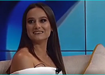 VIDEO/  Modelja shqiptare që “analizon” ndeshjet në studio: Këtë Europian jam me Brazilin
