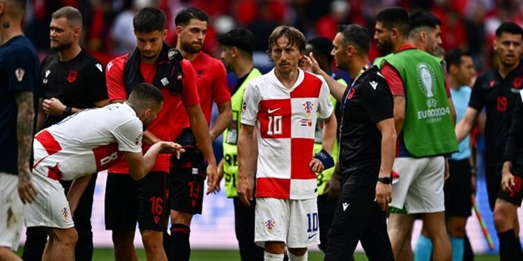 Ndeshja me Kroacinë, tjetër gjobë për Shqipërinë nga UEFA