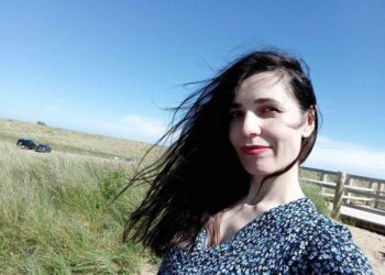 Poezi nga Mevi Rafuna/Udhëve të panjohura…